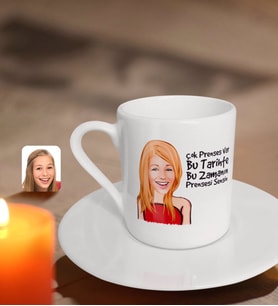BK Gift Kişiye Özel Kadın Çok Prenses Var Bu Tarihte Karikatürlü Türk Kahvesi Fincanı-33 (Beyaz)