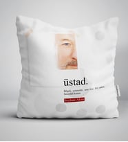 BK Gift Kişiye Özel Fotoğraflı Üstad Anlamı Yastık (Beyaz)