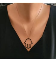 925 Ayar Gümüş Oniks Taşlı El Modeli Kolye, Pembe