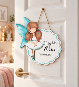 Gifties Mavi Kanatlı Kız Çocuğu Temalı Kişiye Özel Kapı Süsü