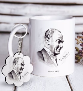 BK Gift Kişiye Özel Atatürk Temalı Beyaz Kupa ve Anahtarlık Hediye Seti-10 (Model 1)