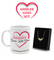 Anneler Gününe Özel Mesajlı Kupa & Gold Renk Melek Kolye Hediye Seti