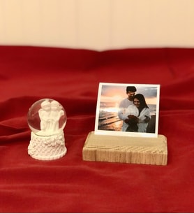 Kişiye Özel Ahşap Fotoğraf Tutucu Ve Melek Mini Kar Küresi Set