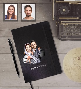 Kişiye Özel Gelin Damat Karikatürlü Siyah Defter Kalem Hediye Seti   Mod-2