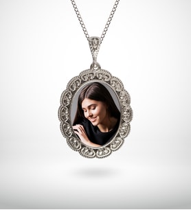 BK Gift Kişiye Özel Fotoğraflı Otantik Gümüş Yaldız Kolye Model 10