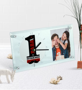 BK Gift Kişiye Özel Fotoğraflı 1. Sınıf Baba Masaüstü Cam Saat (Beyaz)