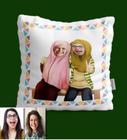 BK Gift Kişiye Özel Türbanlı Karikatürlü Yastık 38768