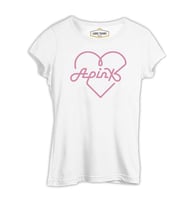 Apink - Logo Kalp Beyaz Kadın Tshirt