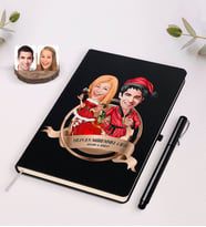 BK Gift Kişiye Özel Yılın En Mükemmel Çifti Karikatürlü Siyah Defter ve Kalem Hediye Seti-65
