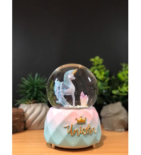 Unicorn Kanatlı Atlı Büyük Boy Kar Küresi Kendinden Püskürtmeli Işıklı ve Müzikli (Pembe-Mavi)