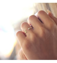 Glorria Kişiye Özel Taşlı Harf Gümüş Yüzük (Çok Renkli)