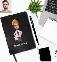 Kişiye Özel Mühendis Karikatürlü Siyah Defter Kalem Hediye Seti Bay-1