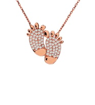 Beyaz Taşlı Ayak İzi Rose Gümüş Kolye
