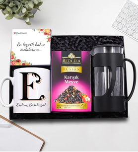 Kişiye Özel Harf Ve İsim Baskılı Tasarım Kupa & Siyah French Press & Beta Tea Karışık Meyve Çayı Hediye Seti