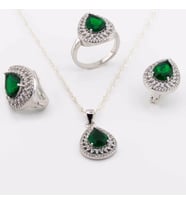 925 Ayar Gümüş Yeşil Zirkon Taşlı Damla Model Bayan Set