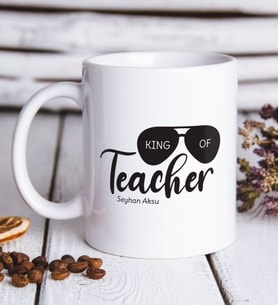BK Gift Kişiye Özel Öğretmenin Kralı Beyaz Kupa Bardak-1
