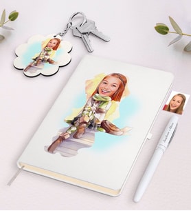 BK Gift Kişiye Özel Kadın Karikatürlü Beyaz Defter Kalem ve Anahtarlık Hediye Seti-17 (Model 1)