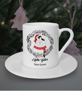 Kişiye Özel Mutlu Yıllar Sevimli Penguen Tasarımlı  Kahve Fincanı (Beyaz)