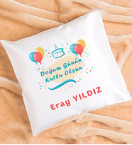 Doğum Günün Kutlu Olsun Tasarımlı Kişiye Özel Doğum Günü Yastık
