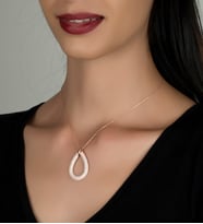 Gümüş Zirkon Taşlı Gözyaşı Damlası Tasarım Kolye (Rose)