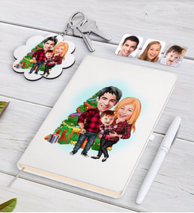 BK Gift Kişiye Özel Yeni Yıl Aile Karikatürlü Beyaz Defter Kalem ve Anahtarlık Hediye Seti-4 (Model 1)