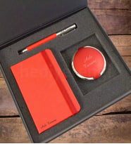 İsme Özel Exclusive Defter Ayna Ve Kalem Seti Kırmızı
