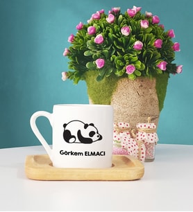 Uykucu Panda Tasarımlı Kişiye Özel Hediye Panda Ahşap Altlıklı Türk Kahvesi Fincanı