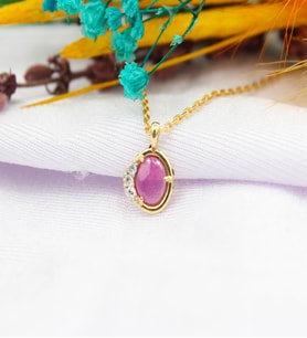 14 Ayar Altın Doğal Pembe Turmalin ve Pırlantalı Minimalist Kolye