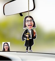 BK Gift Kişiye Özel Bayan Avukat Karikatürlü Ahşap Araba Dikiz Ayna Süsü (Çok Renkli)