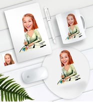 BK Gift Kişiye Özel Bayan Grafik Tasarımcı Karikatürlü Defter Kalem Kupa Mouse Pad Seti (Model 1)