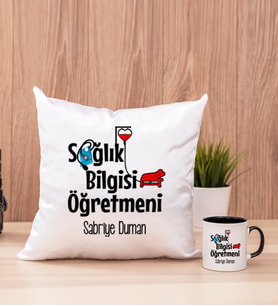 Sağlık Bilgisi Öğretmeni Kare Yastık ve Siyah Kupa Bardak