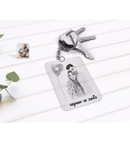 BK Gift Kişiye Özel Karakalem Tasarımlı Şeffaf Pleksi Anahtarlık-2 (Beyaz)