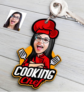 BK Gift Kişiye Özel Bayan Chef Karikatürlü Ahşap Anahtarlık-11 (Çok Renkli)