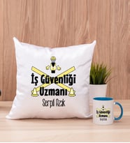 İş Güvenliği Uzmanı Kare Yastık ve Mavi Kupa Bardak