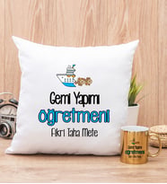 Gemi Yapımı Öğretmeni Yastık ve Gold Kupa Bardak