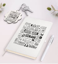 BK Gift Kişiye Özel Sosyal Medya Uzmanı Beyaz Defter Kalem ve Anahtarlık Hediye Seti-2 (Model 1)