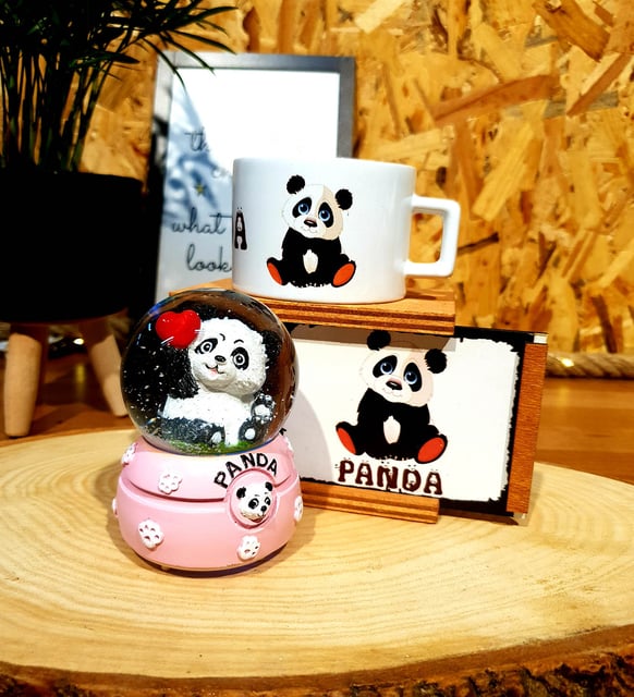 Sevimli Panda Kar Küresi Ve Panda Kutulu Kupa Arkadaşa Hediye