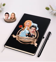 BK Gift Kişiye Özel Yılın En Mükemmel Çifti Karikatürlü Siyah Defter ve Kalem Hediye Seti-67