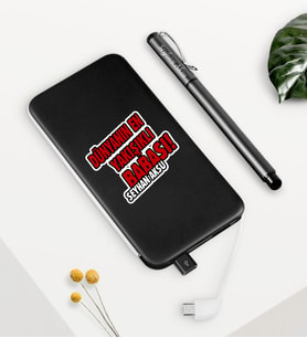 BK Gift Kişiye Özel Dünyanın En Yakışıklı Babası Siyah 5000 mAh Powerbank ve Kalem Seti-1 (Model 1)