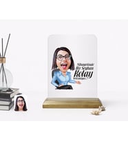 BK Gift Kişiye Özel Kadın Kolay Yetişmiyor Karikatürlü Ahşap Standlı Çerçeve-2 (Beyaz)