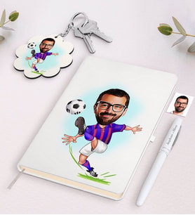 BK Gift Kişiye Özel Bordo Mavi Futbolcu Karikatürlü Beyaz Defter Kalem ve Anahtarlık Hediye Seti (Model 1)