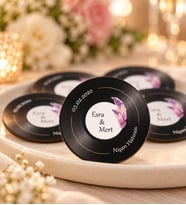 İsme Özel Ahşap Plak Magnet Söz Nişan Hatırası 50 Adet (Beyaz)