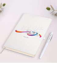 BK Gift Kişiye Özel 2024 Mutlu Yıllar Beyaz Defter ve Kalem Hediye Seti-4 (Beyaz)