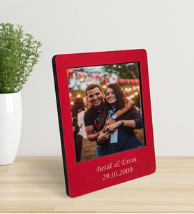 Kişiye Özel Polaroid Resim Çerçevesi Kırmızı