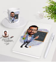 BK Gift Kişiye Özel Erkek Kimya Öğretmeni Karikatürlü Beyaz Defter Kalem Türk Kahvesi Fincanı Seti-1 (Model 1)