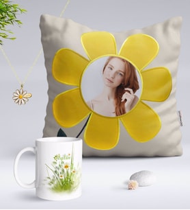 BK Gift Kişiye Özel Fotoğraflı Papatya Yastık Kupa ve İsimli Papatya Kolye-13 (Model 1)