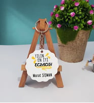 Yılın En İyi Eczacısı Tasarımlı Eczacıya Hediye Eczacı Ahşap Anahtarlık