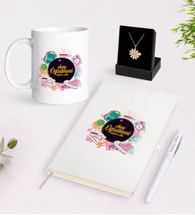BK Gift Kişiye Özel Sınıf Öğretmeni Beyaz Kupa Defter Kalem ve İsimli Papatya Kolye Hediye Seti-15 (Model 1)