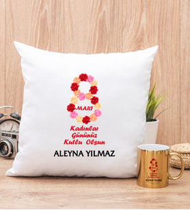 Kadınlar Günü Hediyesi  Yastık ve Gold Kupa Bardak