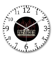 Fat Jacks Logo Duvar Saati Bombeli Gercek Cam